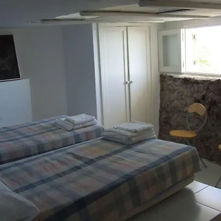 Vila Sleeps 2 Pool Wifi T691619 *